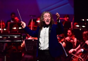 Operada hayalet deil, elence var  The Funtime of the Opera 11 ubat Sal saat 20.00de